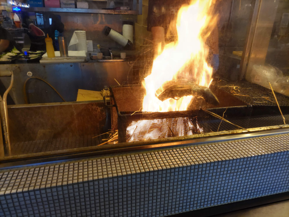 藁焼き鰹たたき